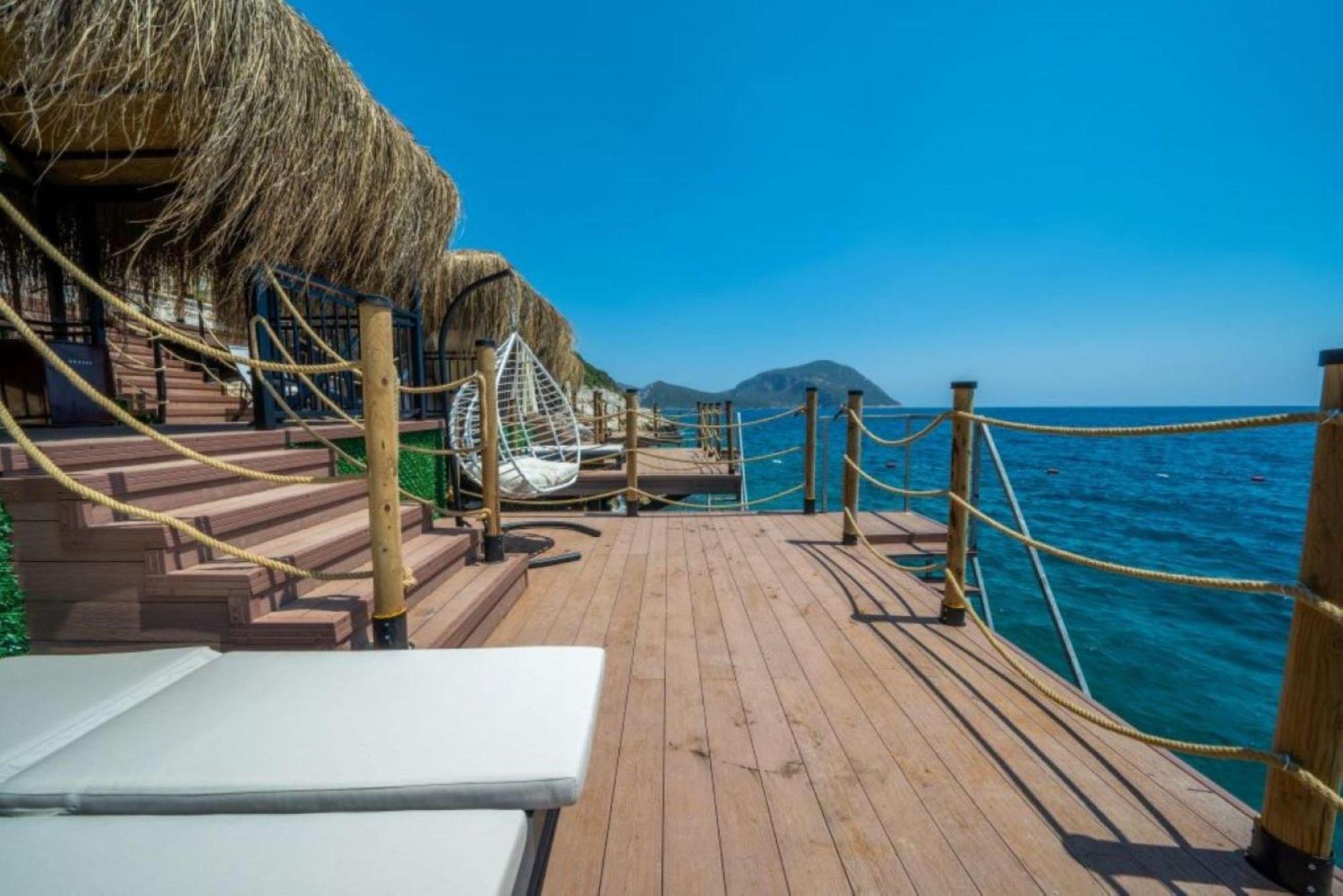 Lures Hotel Калкан Экстерьер фото
